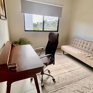 Сasa de vacaciones Big New House In Selvanova Coto 9, Playa del Carmen